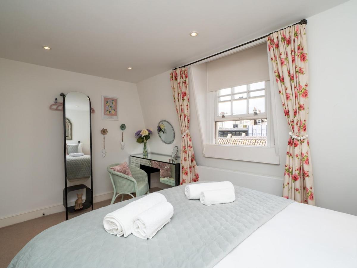 Apartamento Pass The Keys 2 Bed Flat In The Heart Of Bath Exterior foto