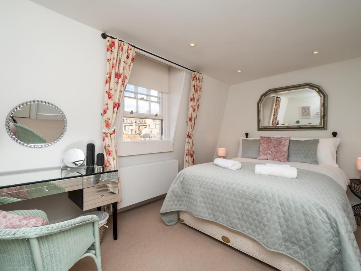 Apartamento Pass The Keys 2 Bed Flat In The Heart Of Bath Exterior foto